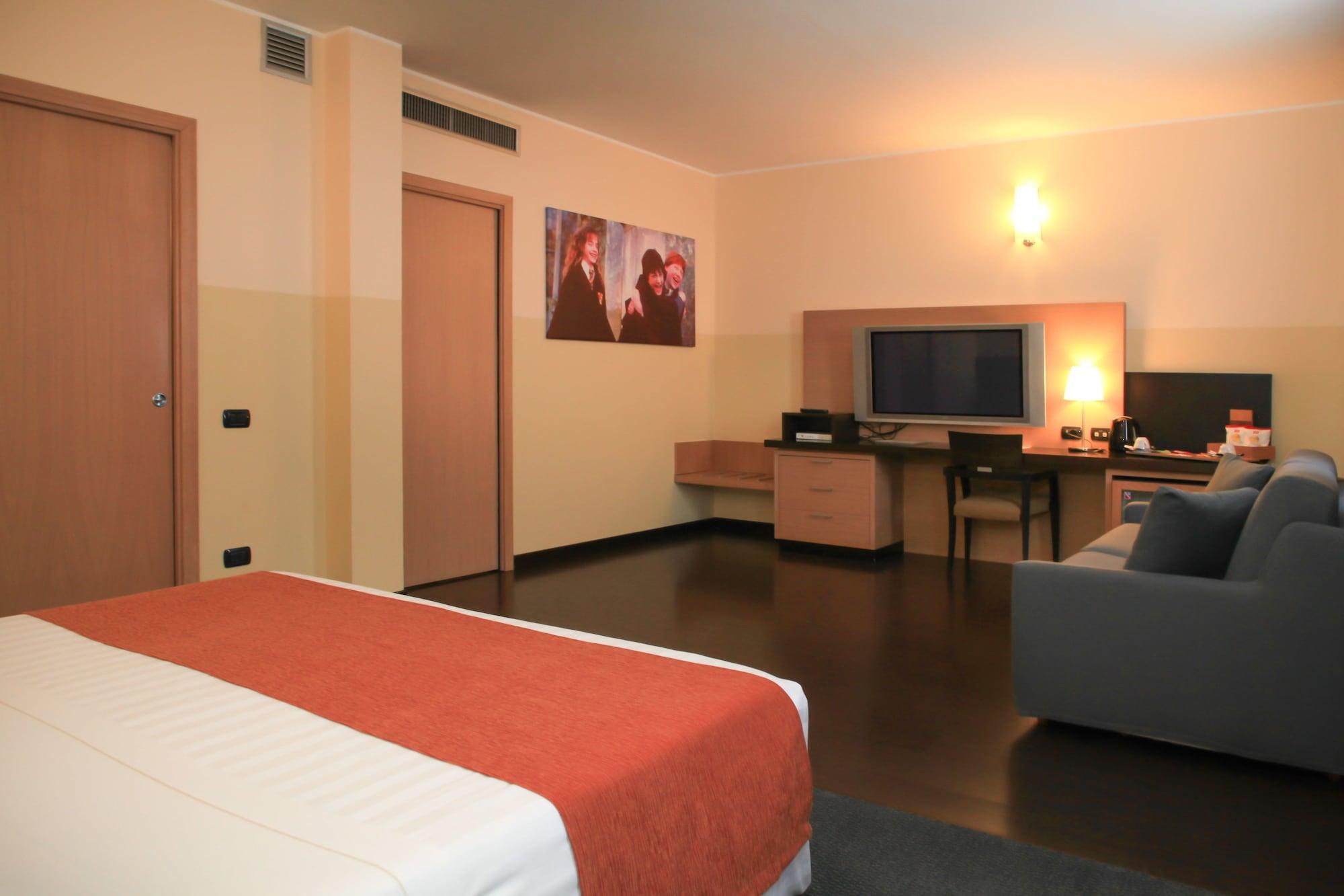 B&B Hotel Milano Cologno Studios كولونيو مونزيسِّ الغرفة الصورة