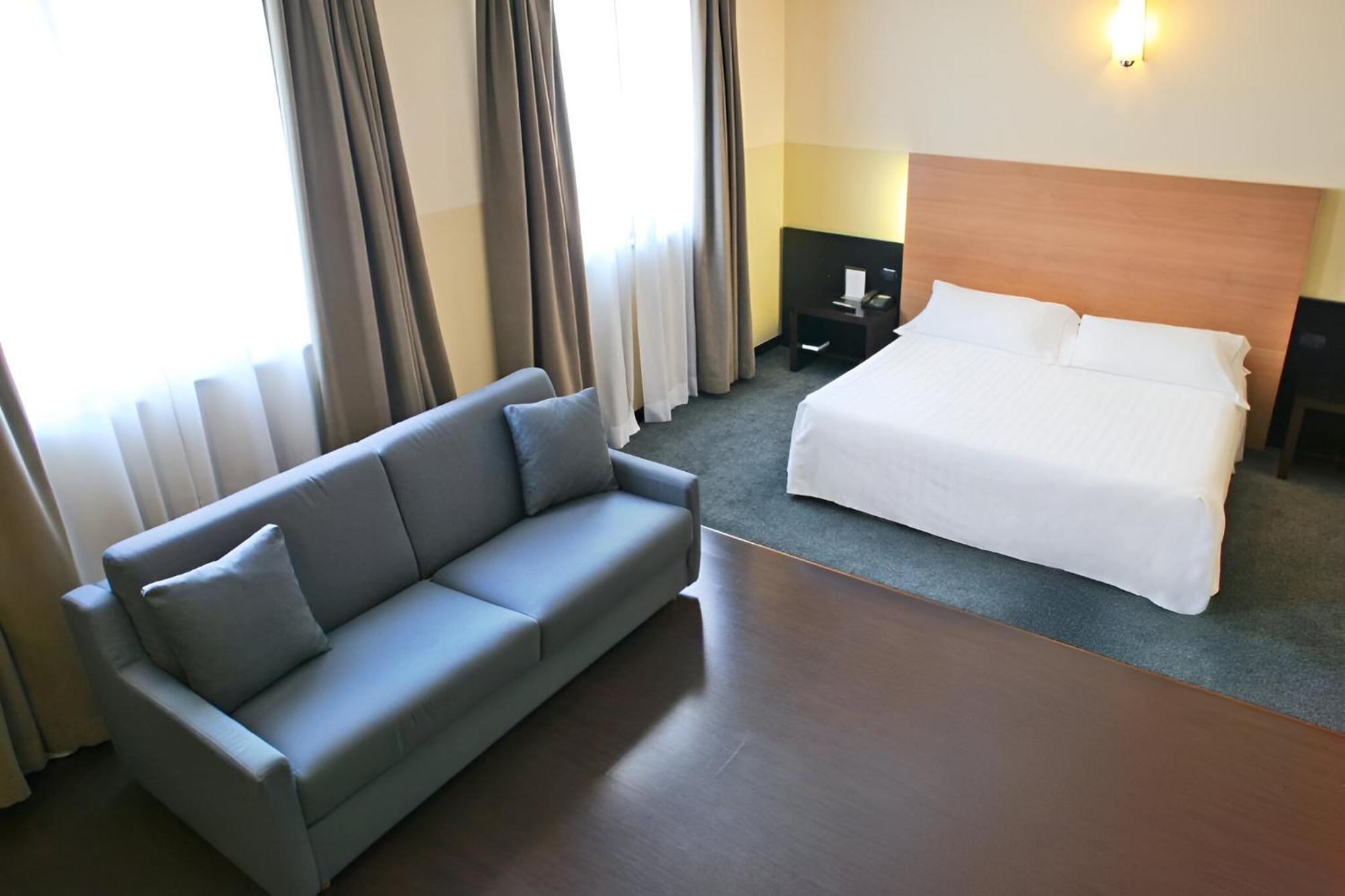 B&B Hotel Milano Cologno Studios كولونيو مونزيسِّ المظهر الخارجي الصورة