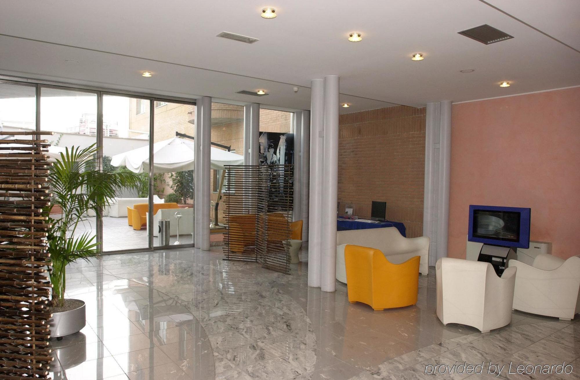 B&B Hotel Milano Cologno Studios كولونيو مونزيسِّ المظهر الداخلي الصورة
