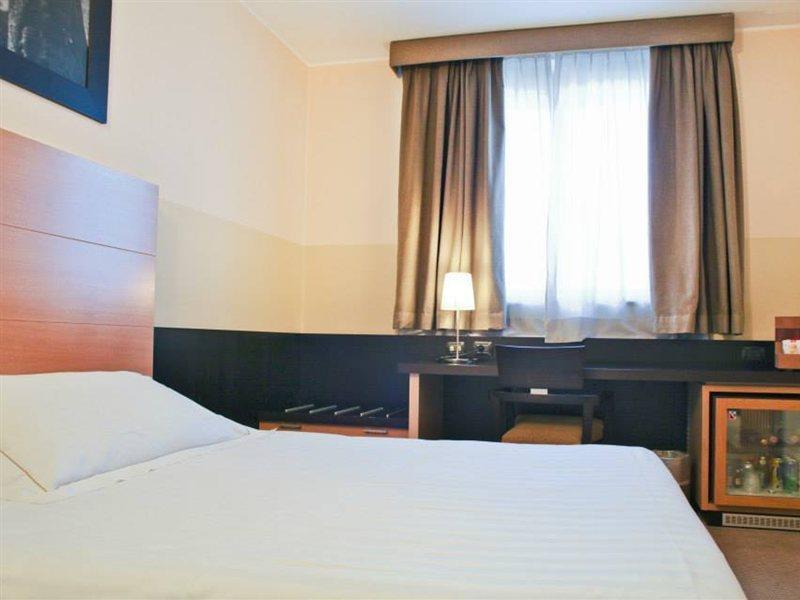 B&B Hotel Milano Cologno Studios كولونيو مونزيسِّ المظهر الخارجي الصورة