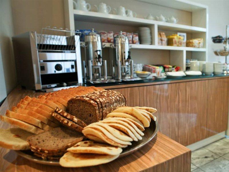 B&B Hotel Milano Cologno Studios كولونيو مونزيسِّ المظهر الخارجي الصورة