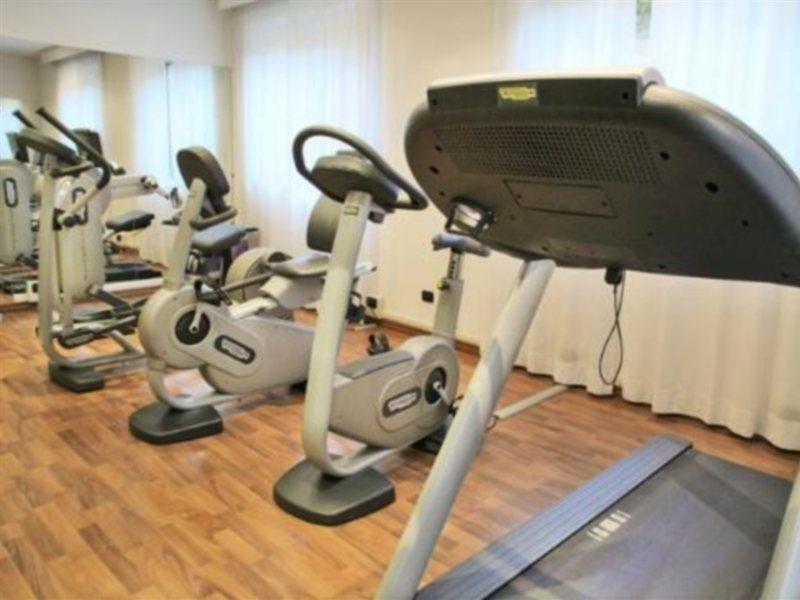 B&B Hotel Milano Cologno Studios كولونيو مونزيسِّ المظهر الخارجي الصورة