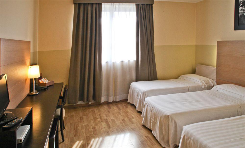 B&B Hotel Milano Cologno Studios كولونيو مونزيسِّ المظهر الخارجي الصورة